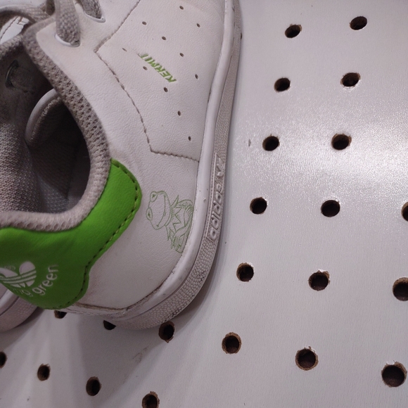 Adidas Stan Smith Kermit Sneakers, Size Kids 10 - Picture 4 of 11